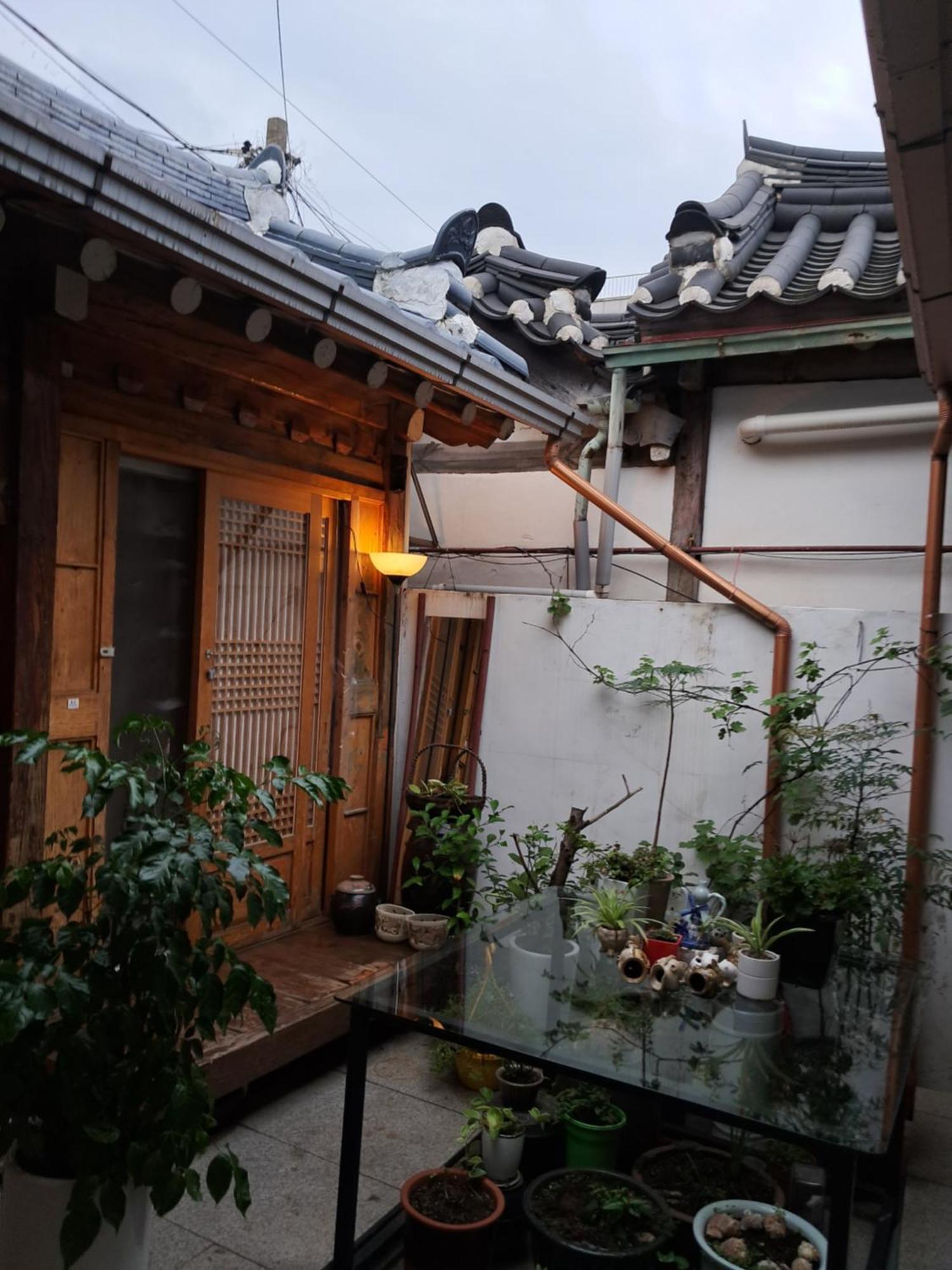 Hanok Guesthouse Nuha Seoul Exterior foto