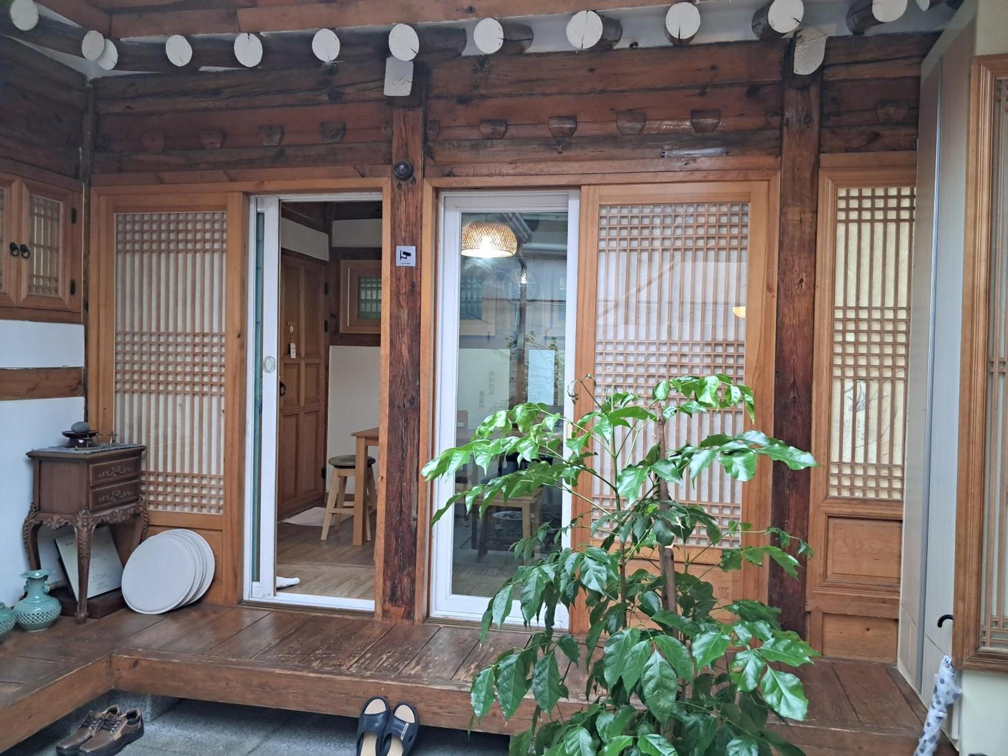 Hanok Guesthouse Nuha Seoul Exterior foto